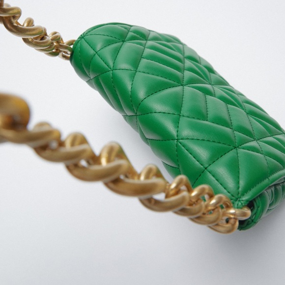 ZARA Quilted Midi Shoulder Bag with Chain - Picture 5 of 10
